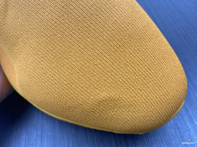 Yeezy Adidas GW5353 Knit Sulfur RNR 1116